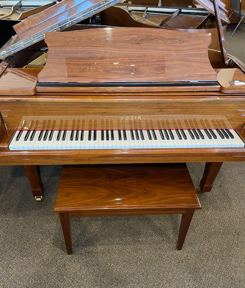 Sojin PG1 Baby Grand Piano Polished Oak SN: GO23714